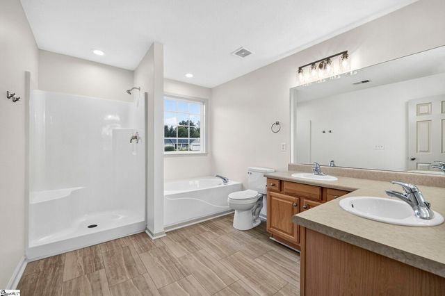 110 Twinflower Drive, Taylors, SC 29687