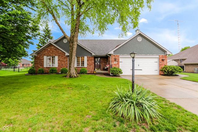 5326 Tracey Jo Road, Greenwood, IN 46142