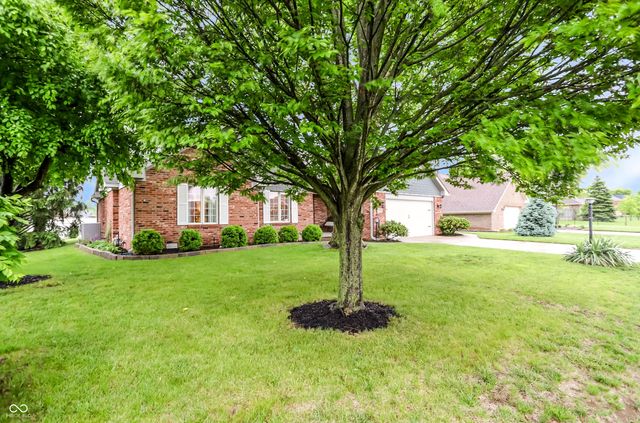 5326 Tracey Jo Road, Greenwood, IN 46142
