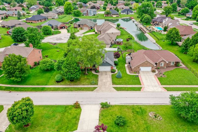 5326 Tracey Jo Road, Greenwood, IN 46142