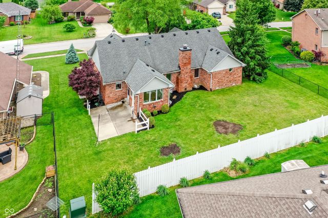 5326 Tracey Jo Road, Greenwood, IN 46142