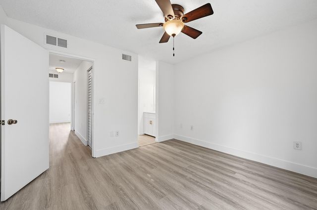 3832 NW 90th Avenue 3832, Sunrise, FL 33351