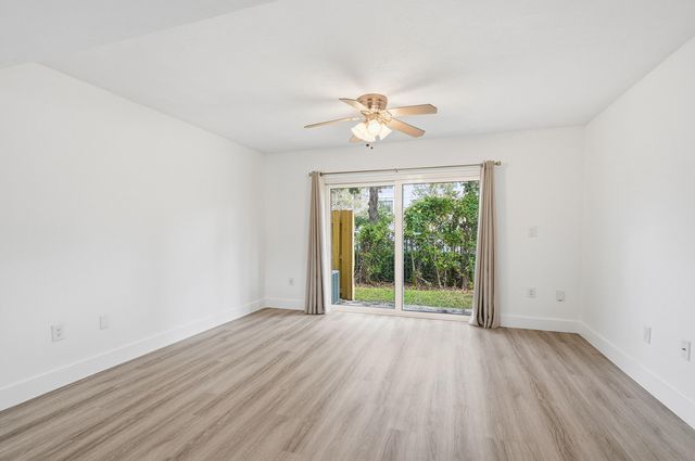 3832 NW 90th Avenue 3832, Sunrise, FL 33351