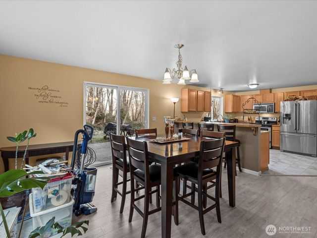 218 38 Bowen Road, Mossyrock, WA 98564