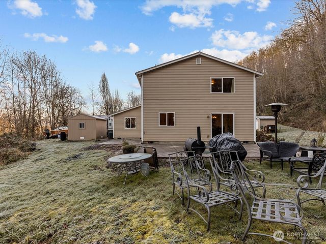 218 38 Bowen Road, Mossyrock, WA 98564