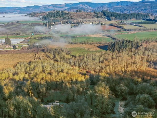 218 38 Bowen Road, Mossyrock, WA 98564