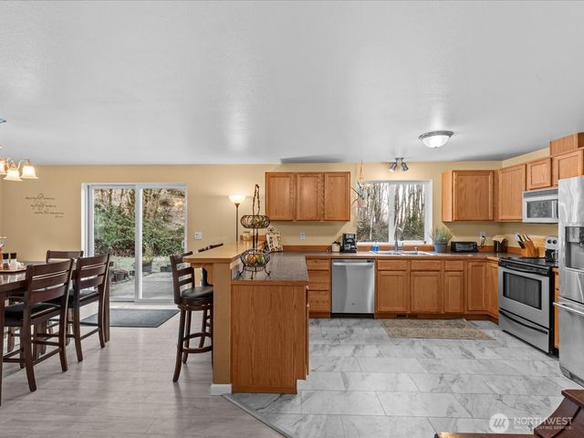 218 38 Bowen Road, Mossyrock, WA 98564