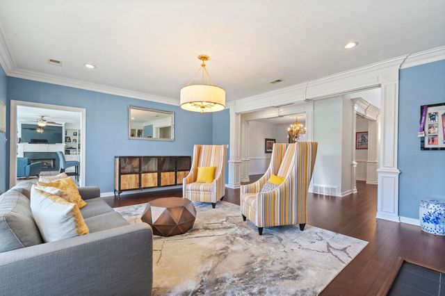1944 SHEPARDS BUSH LN, Germantown, TN 38139