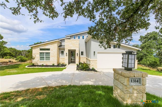 1314 Clayton Nolen Drive, Horseshoe Bay, TX 78657