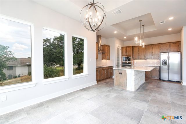 1314 Clayton Nolen Drive, Horseshoe Bay, TX 78657