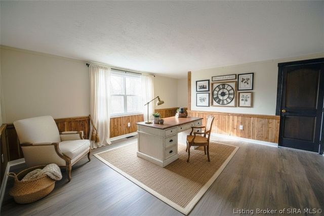 3593 Old Vincennes Road, New Albany, IN 47150
