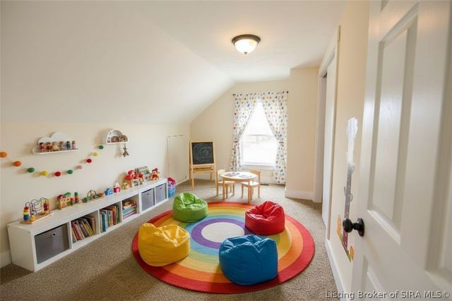 3593 Old Vincennes Road, New Albany, IN 47150
