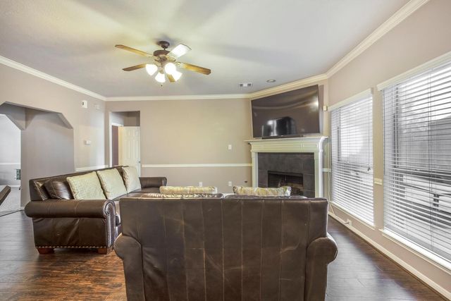 3816 Houston Lake Drive, Pearland, TX 77581