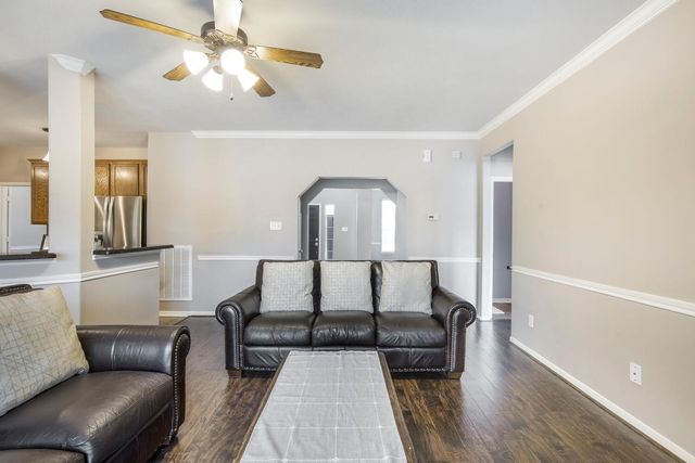 3816 Houston Lake Drive, Pearland, TX 77581