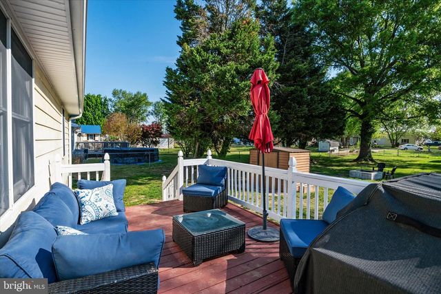 4 MAPLE AVE, Ridgely, MD 21660
