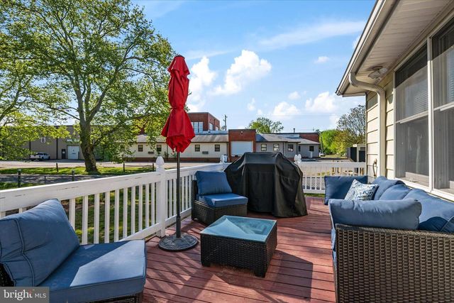 4 MAPLE AVE, Ridgely, MD 21660