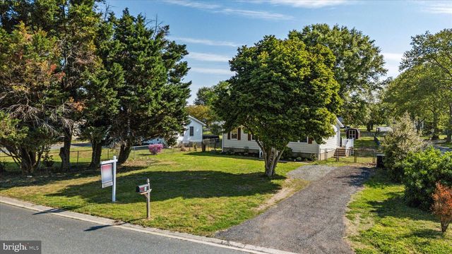 4 MAPLE AVE, Ridgely, MD 21660