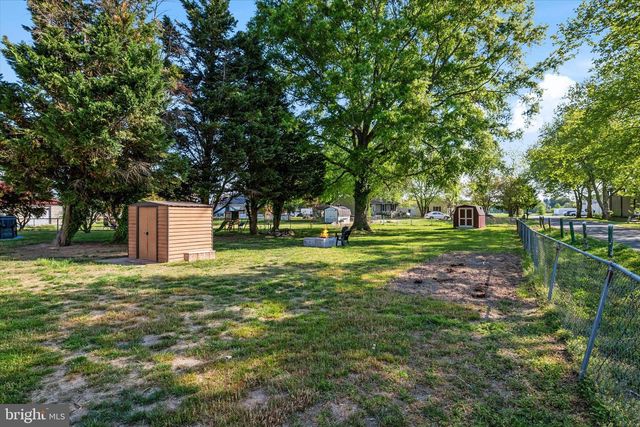 4 MAPLE AVE, Ridgely, MD 21660