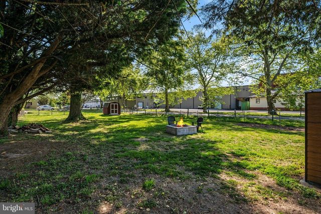 4 MAPLE AVE, Ridgely, MD 21660