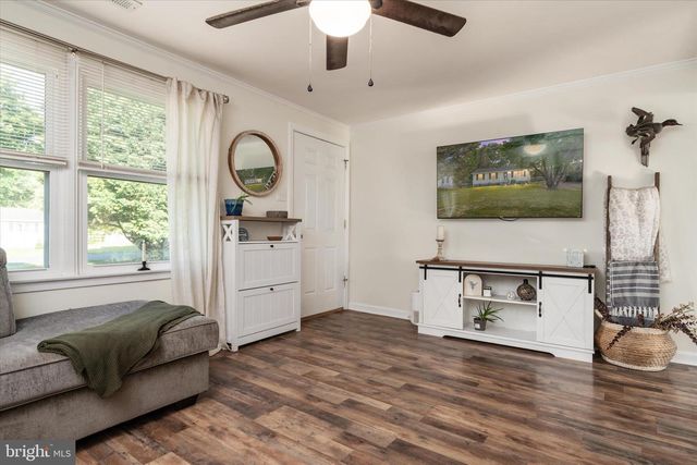 4 MAPLE AVE, Ridgely, MD 21660