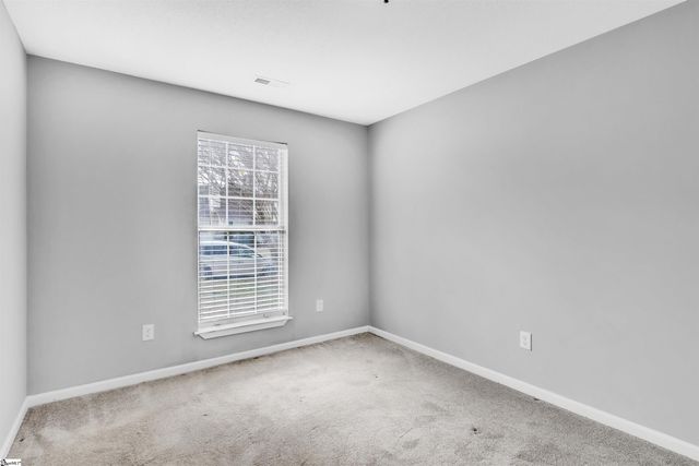 102 W Fall River Way, Simpsonville, SC 29680