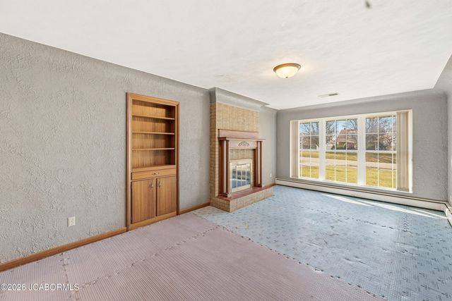 2936 ROCK RIDGE ROAD, Jefferson City, MO 65109