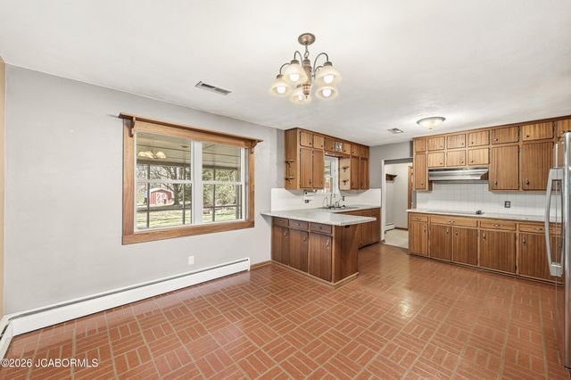 2936 ROCK RIDGE ROAD, Jefferson City, MO 65109