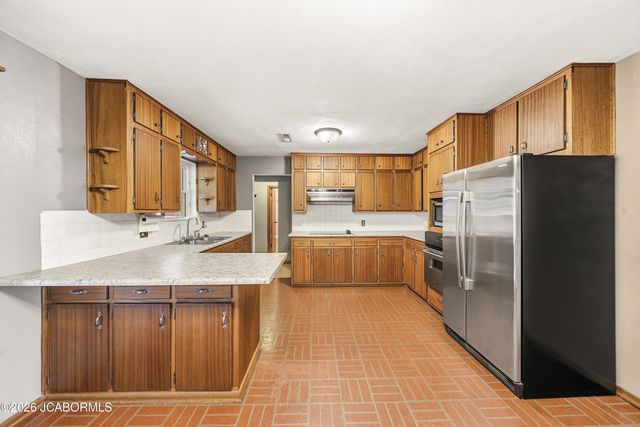 2936 ROCK RIDGE ROAD, Jefferson City, MO 65109