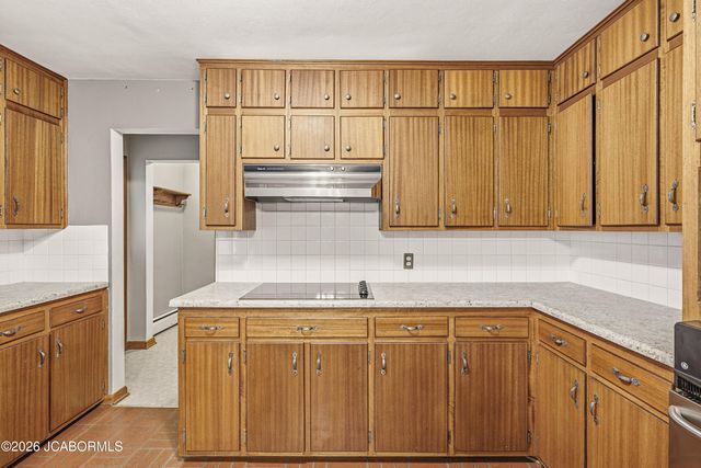 2936 ROCK RIDGE ROAD, Jefferson City, MO 65109