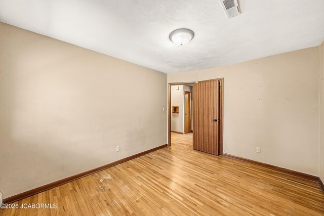 2936 ROCK RIDGE ROAD, Jefferson City, MO 65109