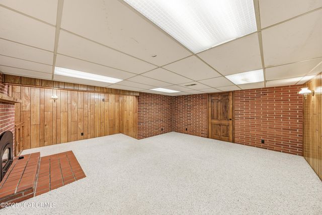 2936 ROCK RIDGE ROAD, Jefferson City, MO 65109