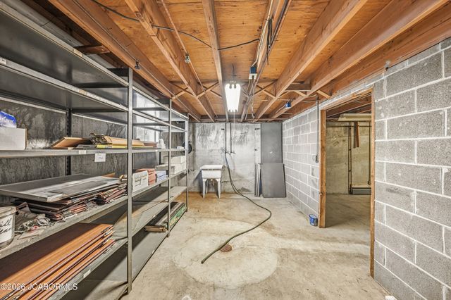 2936 ROCK RIDGE ROAD, Jefferson City, MO 65109