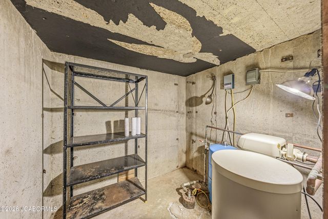 2936 ROCK RIDGE ROAD, Jefferson City, MO 65109