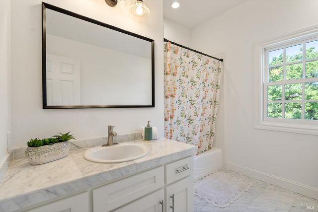 1450 Crane Canyon Rd, Santa Rosa, CA 95404