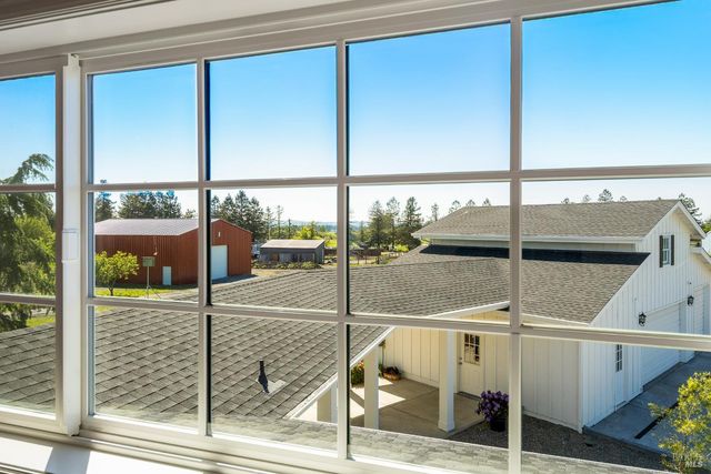 1450 Crane Canyon Rd, Santa Rosa, CA 95404