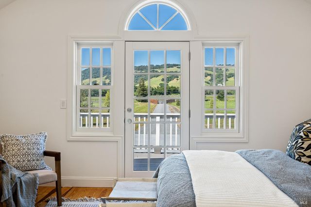 1450 Crane Canyon Rd, Santa Rosa, CA 95404