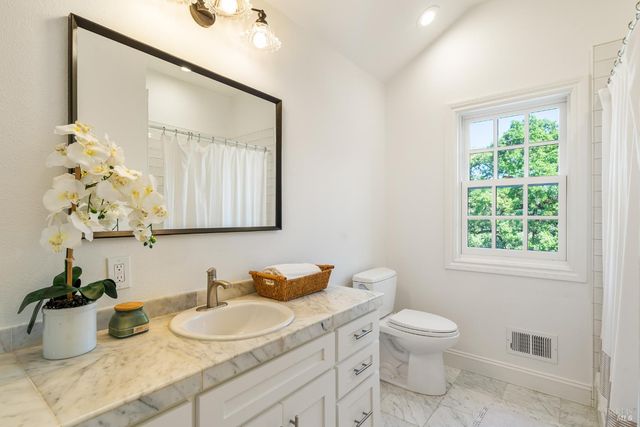 1450 Crane Canyon Rd, Santa Rosa, CA 95404