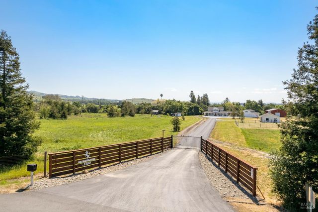 1450 Crane Canyon Rd, Santa Rosa, CA 95404