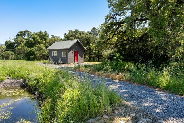 1450 Crane Canyon Rd, Santa Rosa, CA 95404