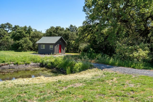 1450 Crane Canyon Rd, Santa Rosa, CA 95404