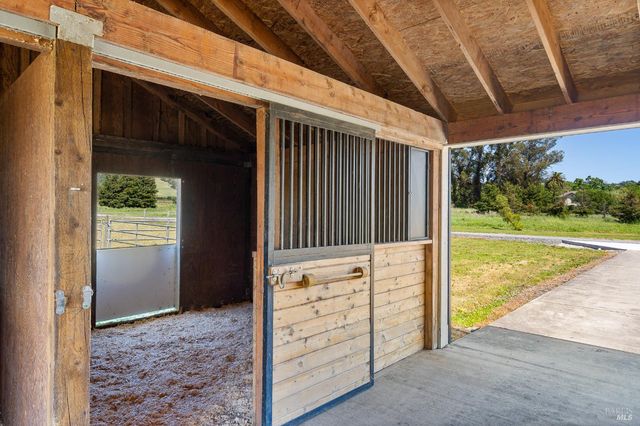 1450 Crane Canyon Rd, Santa Rosa, CA 95404