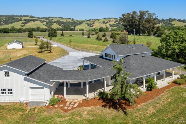 1450 Crane Canyon Rd, Santa Rosa, CA 95404