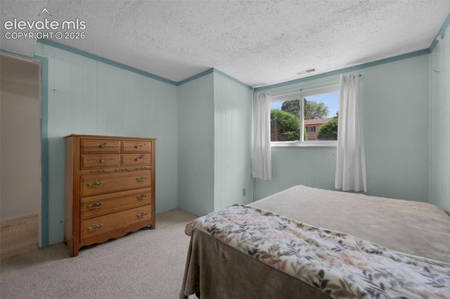 1192 Applewood Drive, Colorado Springs, CO 80907