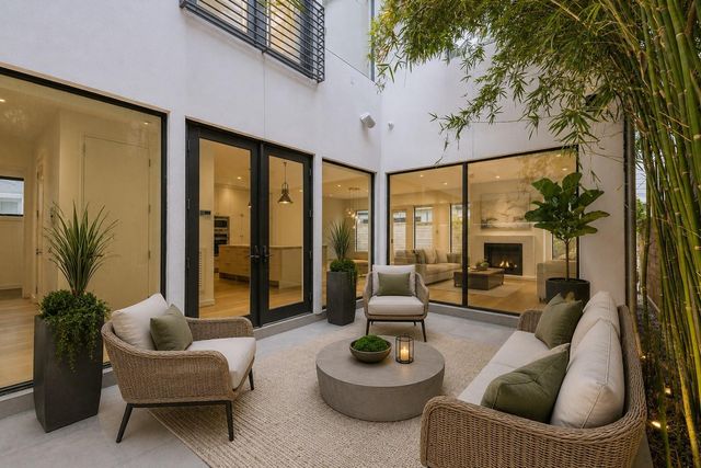 815 Alexander Street, Houston, TX 77007