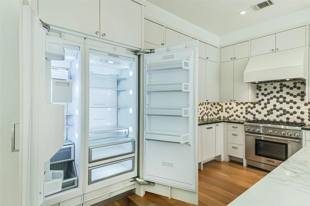 815 Alexander Street, Houston, TX 77007