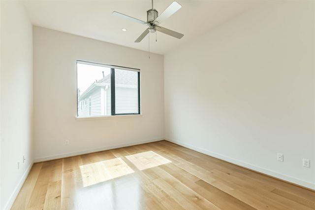 815 Alexander Street, Houston, TX 77007