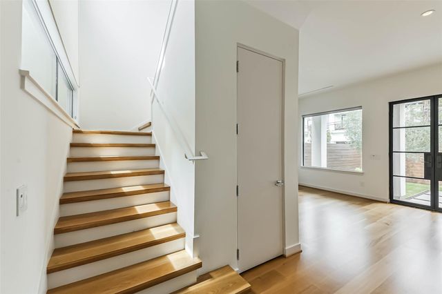 815 Alexander Street, Houston, TX 77007