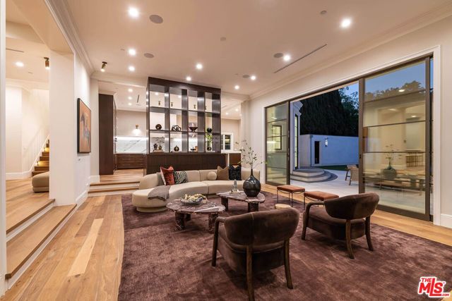 616 N Alpine Drive, Beverly Hills, CA 90210