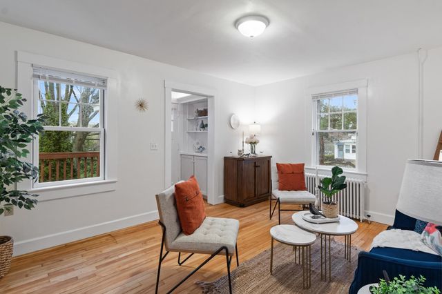 289 Malletts Bay Avenue, Winooski, VT 05404