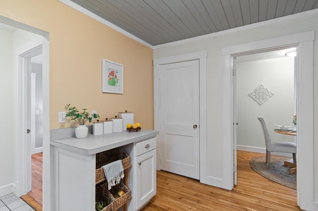 289 Malletts Bay Avenue, Winooski, VT 05404